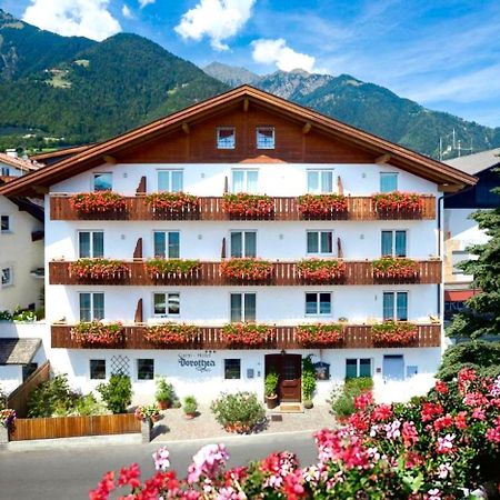 Garni Hotel Dorothea Tirolo Eksteriør billede