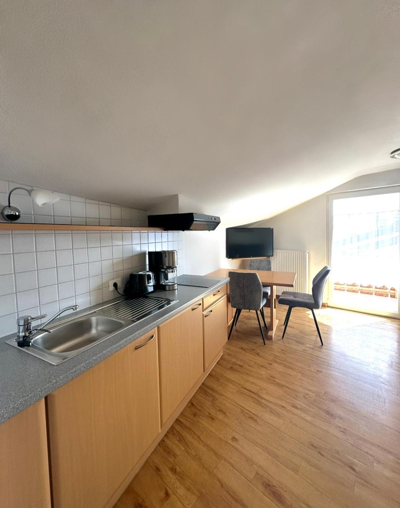 Garni Hotel Dorothea Tirolo Eksteriør billede