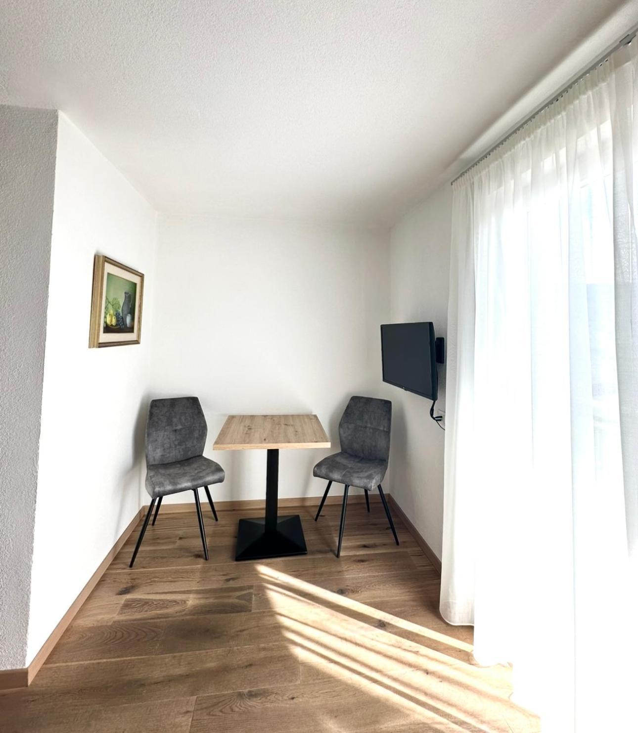 Garni Hotel Dorothea Tirolo Eksteriør billede